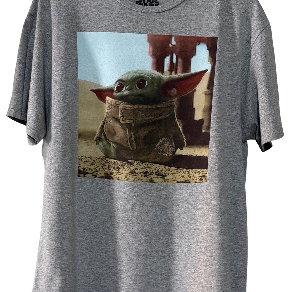 Star Wars Grogu Gray Graphic Tee